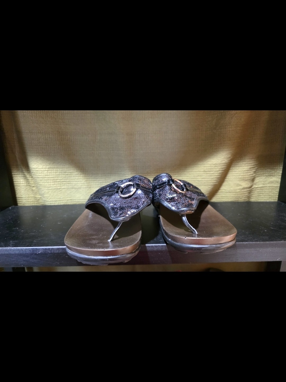 Angel Steps Women’s Metallic Black Thong Sandals with Ring Accent